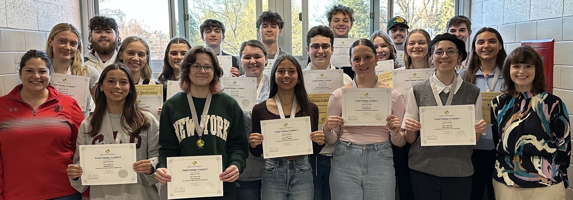 Global Seal of Biliteracy students